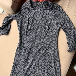 Flattering Tommy Hilfiger dress